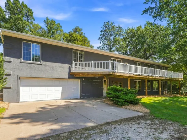 1713 Lindle Ave, Muscatine, IA 52761