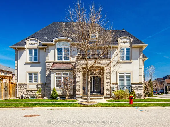 3199 Cotter Rd, Burlington, ON L7M 0N4