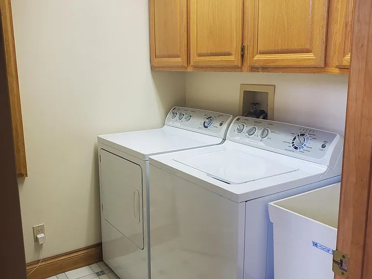 250 N Ennis Lake Rd — Photo 12