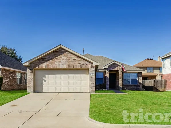 4604 Palm Ridge Dr, Fort Worth, TX 76133