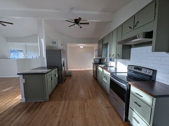 5th image of 2701 Briarwood Cir SE