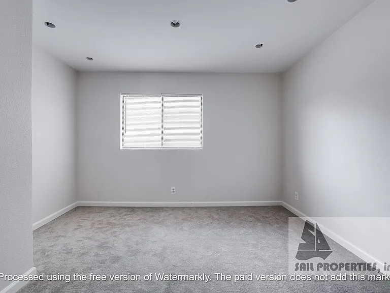 15841 Maidstone St — Photo 16