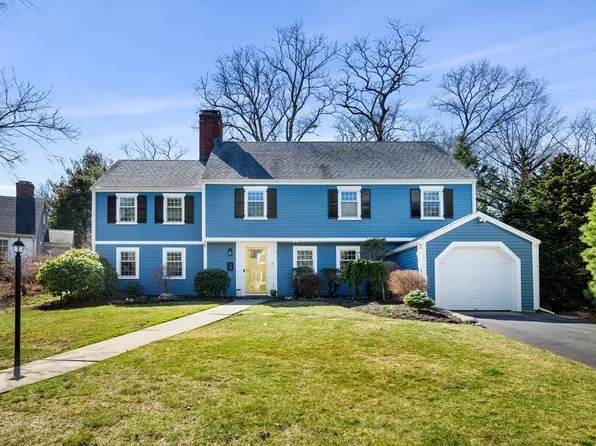 7 Calumet Ln, Marblehead, MA 01945