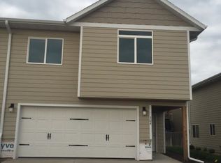 308 S Spring Pl, Brandon, SD 57005