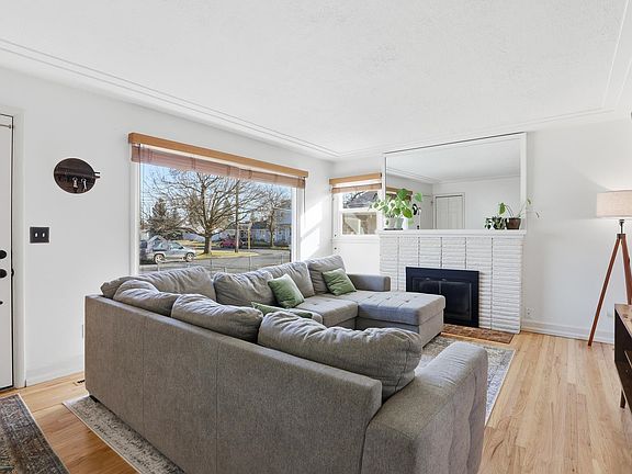 5th image of 4511 N Rustle St