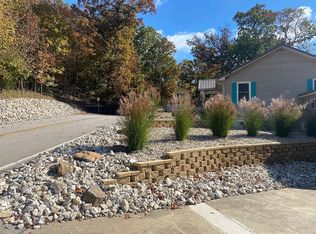 144 Clara Lyn Woods Dr, Lake Ozark, MO 65049