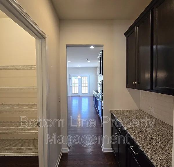 10708 Sky Chase Ave NW — Photo 8