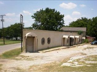 6003 Meandering Rd, Fort Worth, TX 76114