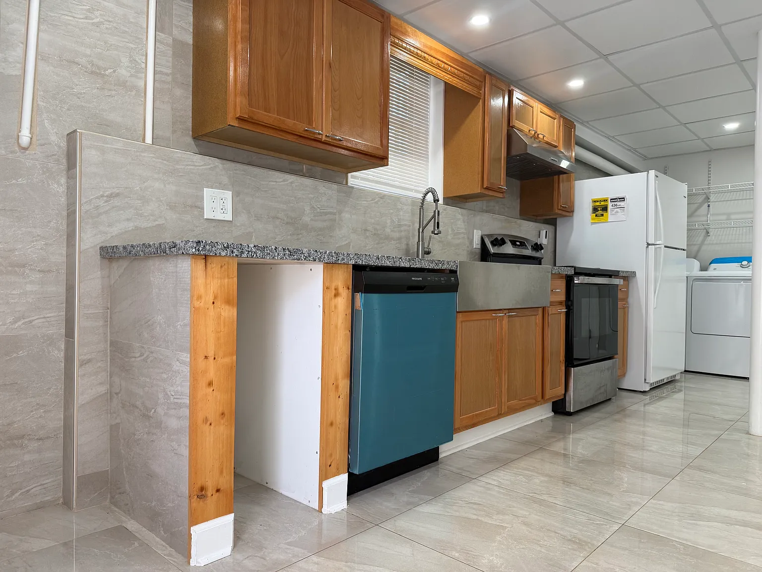 2 bed, 1675 sqft, $1,560 — Photo 3