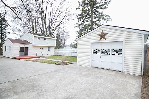 6910 Brint Rd — Photo 23