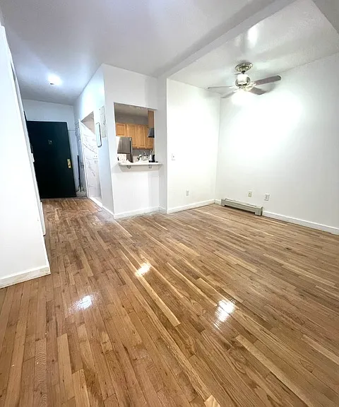 124 15th St #1 — Photo 7