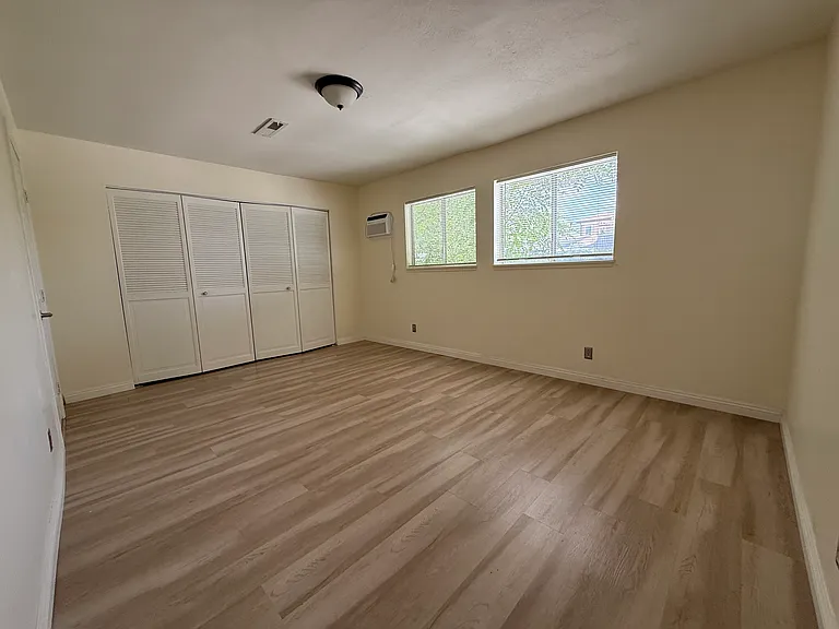 4831 Fiesta Ave #A — Photo 12