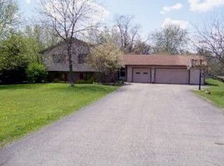 29801 Thornton Dr, Kingston, IL 60145