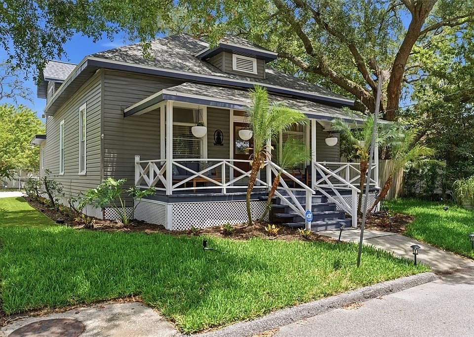 1st image of 3017 N WOODROW AVENUE