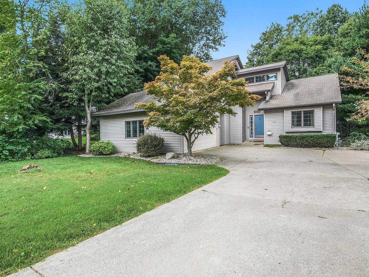 4343 N Lakeshore Dr, Holland, MI 49424 Zillow