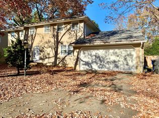 12 Hummingbird Ln, Toms River, NJ 08755