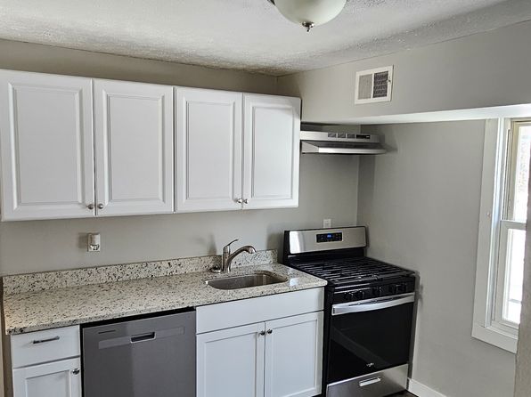 16014 Saranac Rd #3