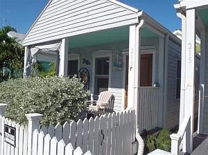 1st image of 213 Truman Ave