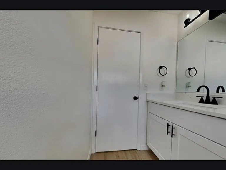 1868 E Cooper Dr — Photo 20