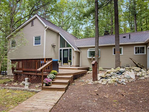 3rd image of 4176 Circle View Dr