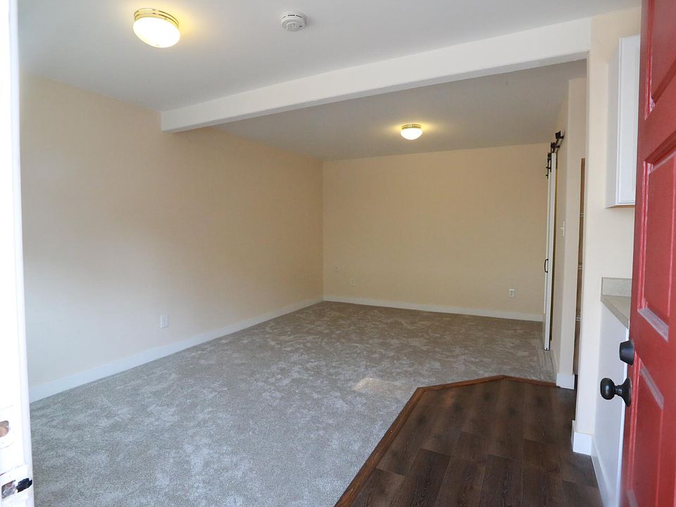 New carpet and flooring.