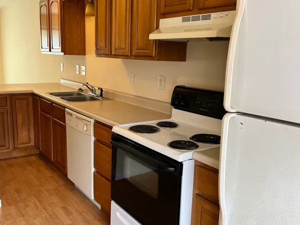 417 Fairgrounds Rd #13, Greeneville, TN 37745