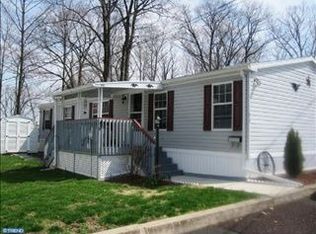 1015 Pine Cir, Telford, PA 18969
