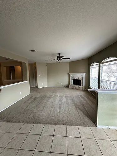2219 Memory Ln Photo 1
