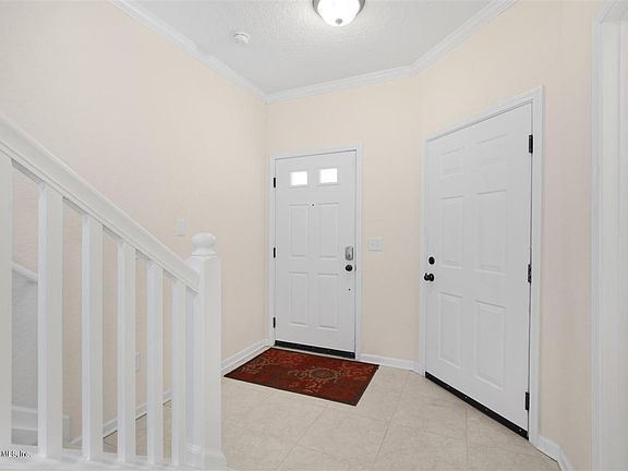 2nd image of 130 Bayberry Cir Unit 1508