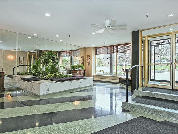 3rd image of 20 Chapel Pl #3-M/N