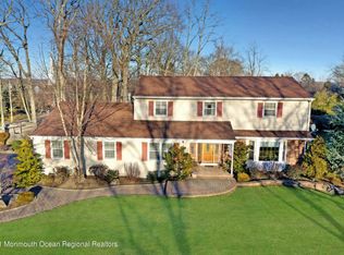 3 Hampton Dr, Ocean, NJ 07712