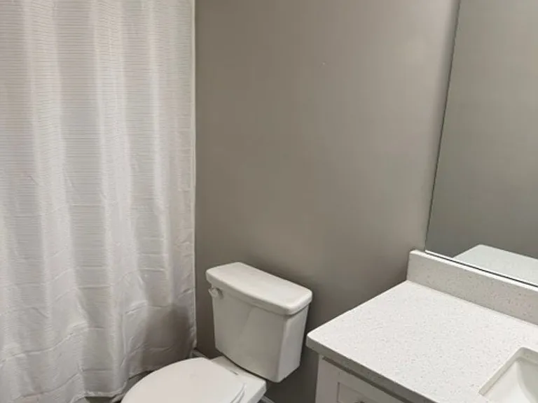 1156 Burgundy Dr — Photo 14