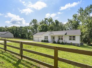 1505 E Piney Rd, Dickson, TN 37055