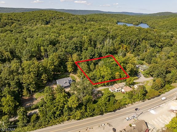 3rd image of 26 Old Rd