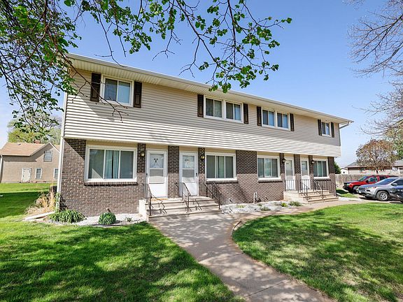 2nd image of 618 Thomas Dr