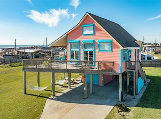 4405 Antigua Dr, Galveston, TX 77554