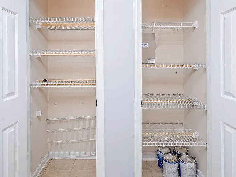 1053 Grove Landing Ln — Photo 19