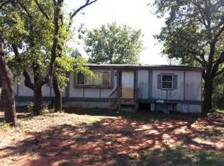 9400 E Etowah Rd, Noble, OK 73068