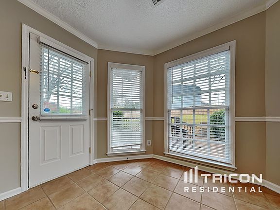 5th image of 769 Glenspring Dr
