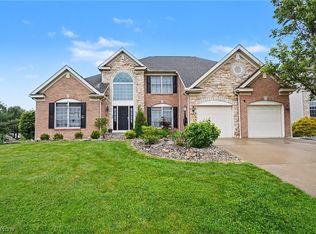1257 Muchney Cir, Akron, OH 44312