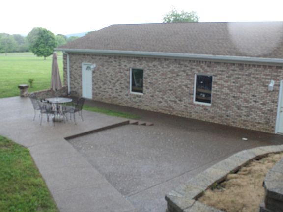 5th image of 402 Dogwood Ln