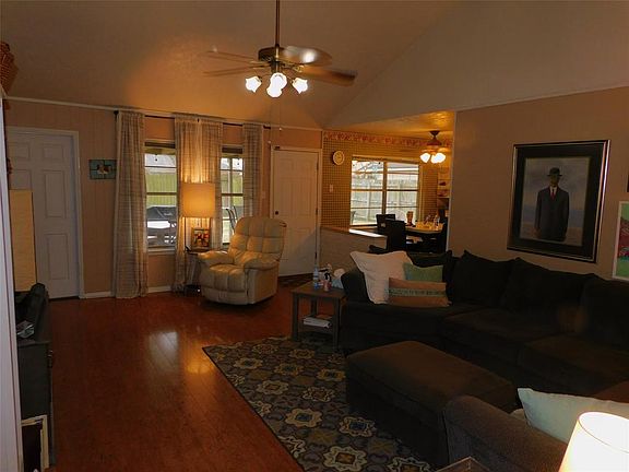 4th image of 506 Temperance Ln