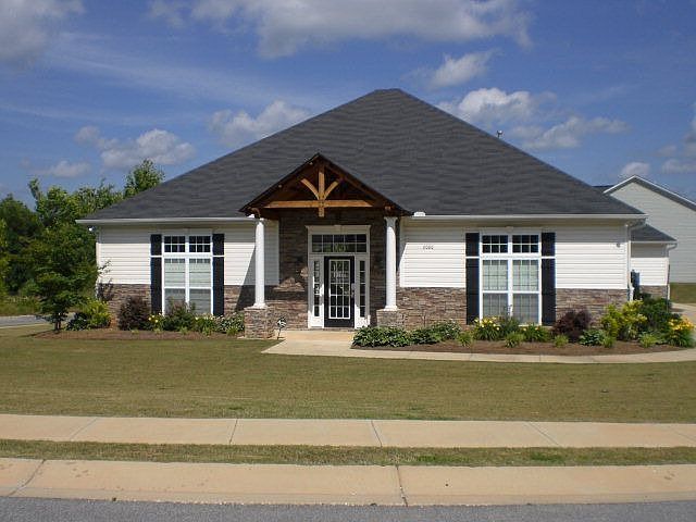 2nd image of 2128 Cobblestone Dr