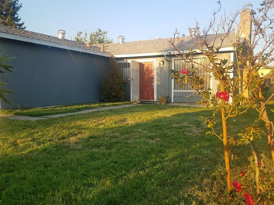 1st image of 8904 Lansdowne Dr