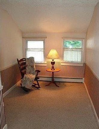 3rd image of 62 E Station Avenue # Fl 2nd
