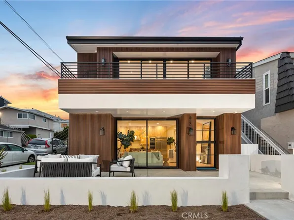 520 Iris Ave, Corona Del Mar, CA 92625