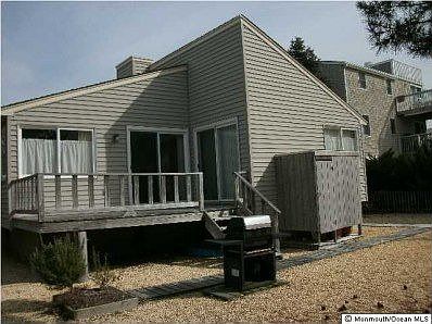 2nd image of 8 W Holgate Ave