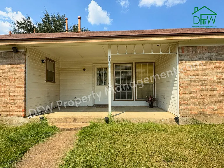 920 N Bryan Belt Line Rd — Photo 3