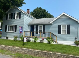 5 Donnelly Ave, Mechanicville, NY 12118