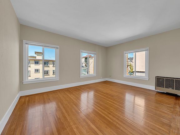 5th image of 456 Lee St #7